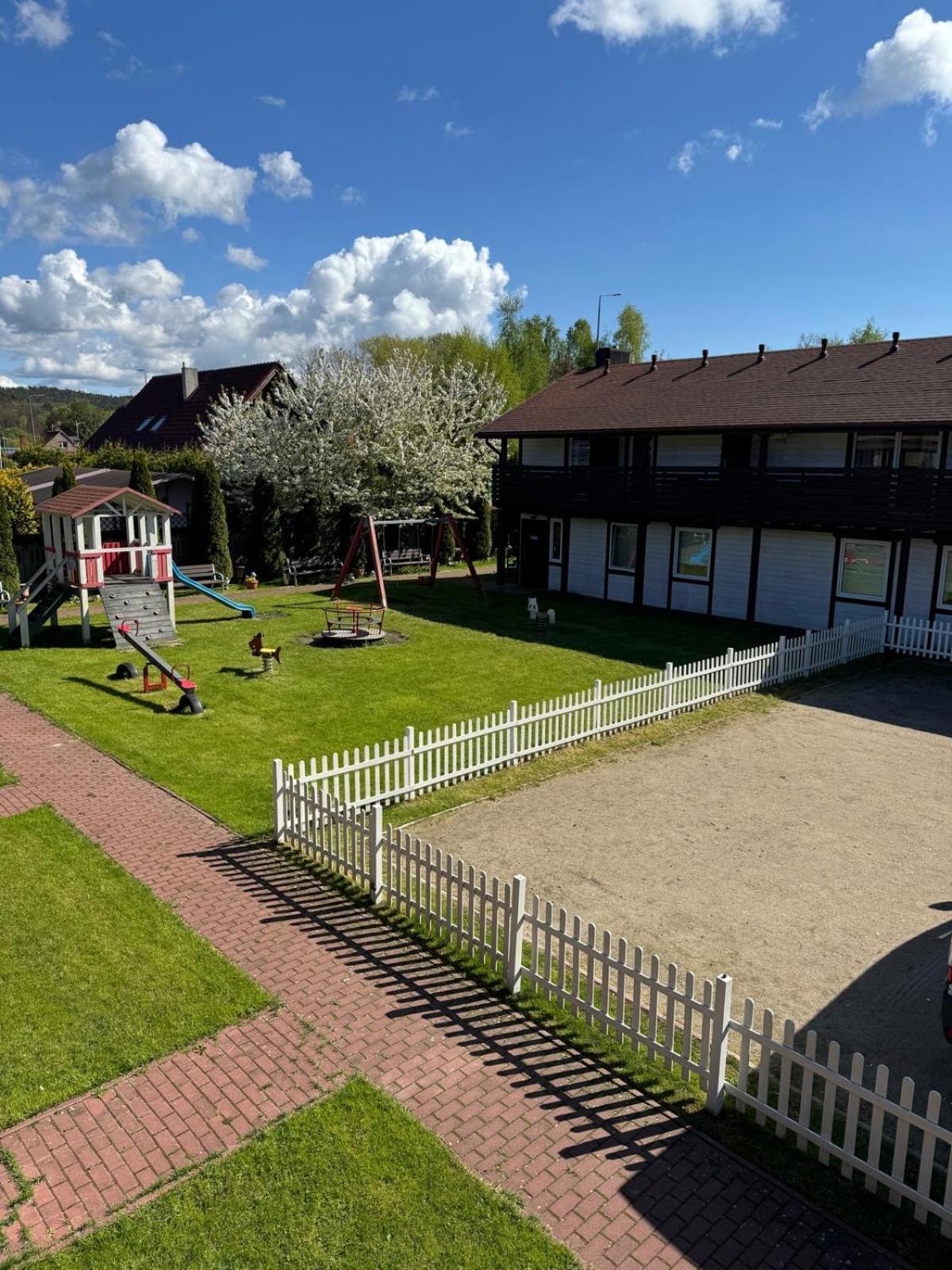 Dom Goscinny Marzena Miedzyzdroje Exteriör bild